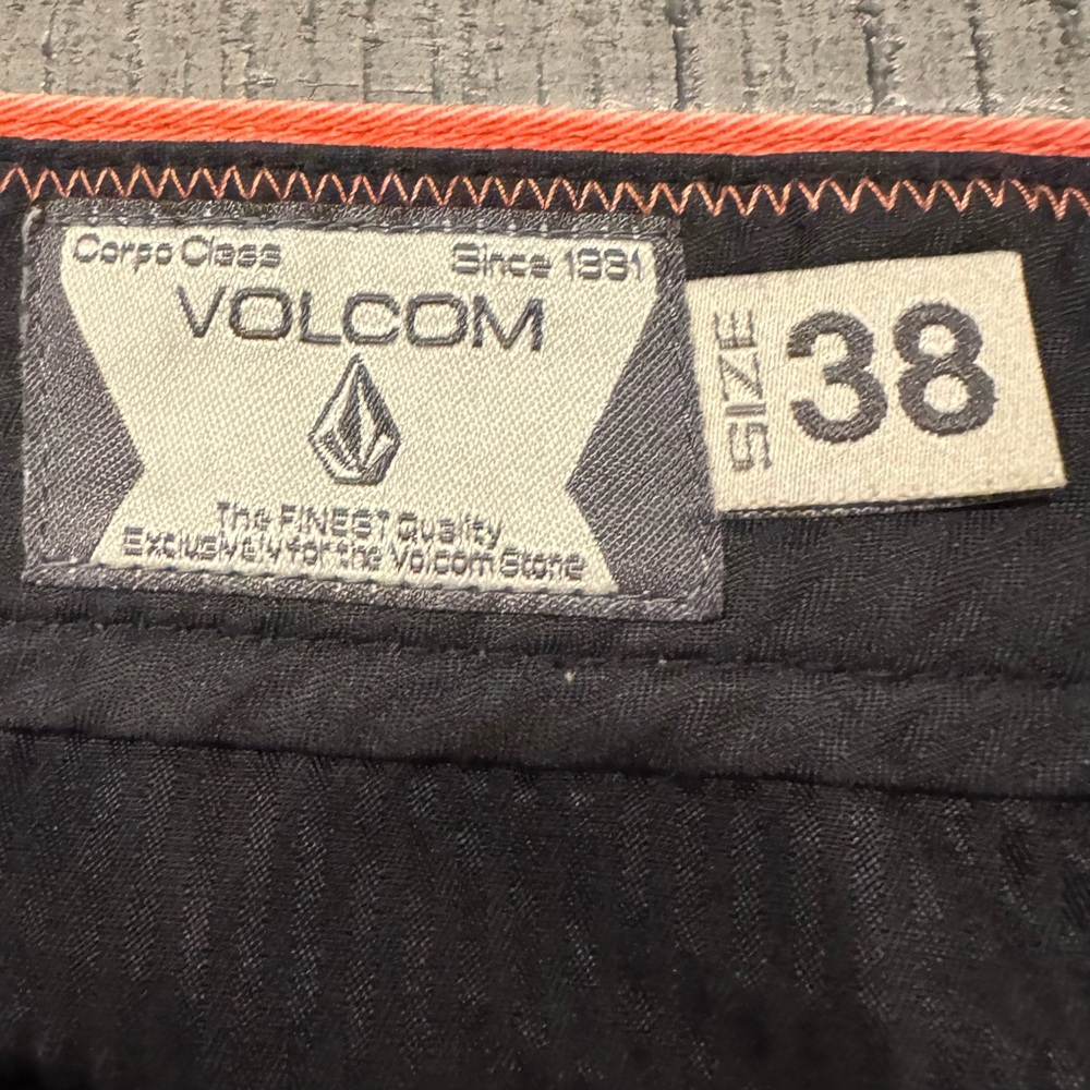 Volcom Men's Bright Coral Flat Front Shorts - Picture 3 of 5
